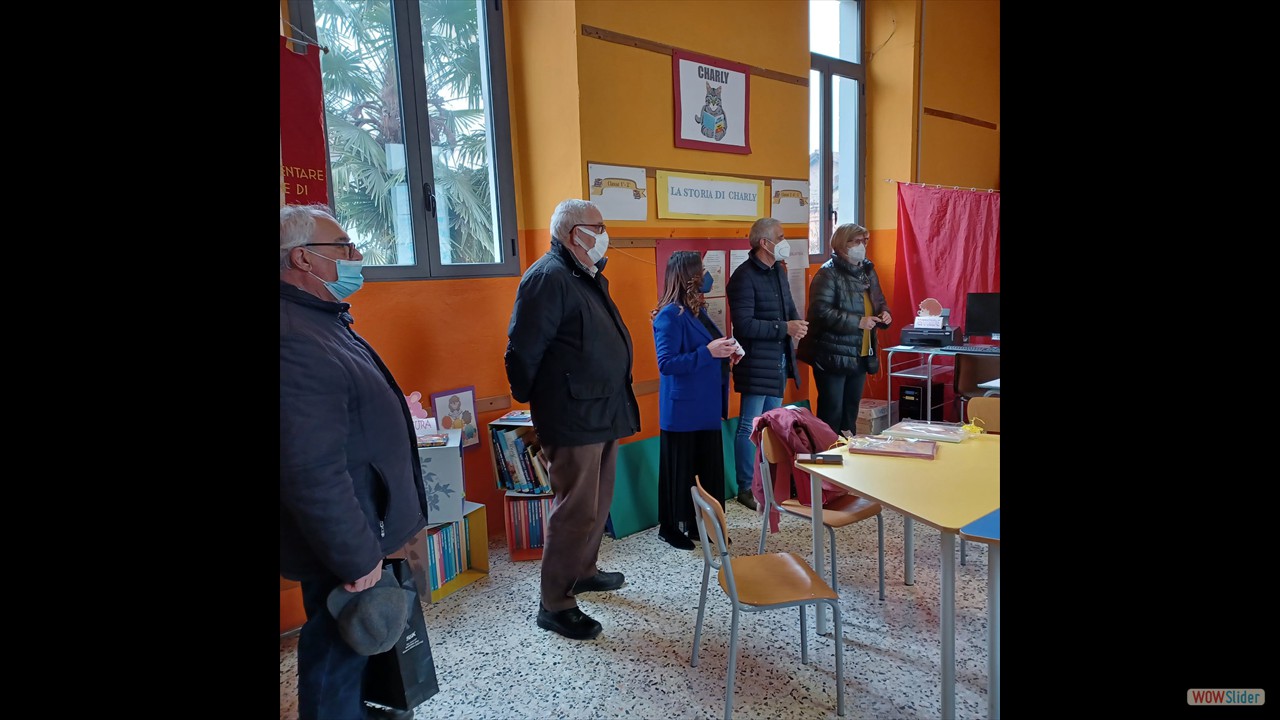 2 autorita╠Ç 1